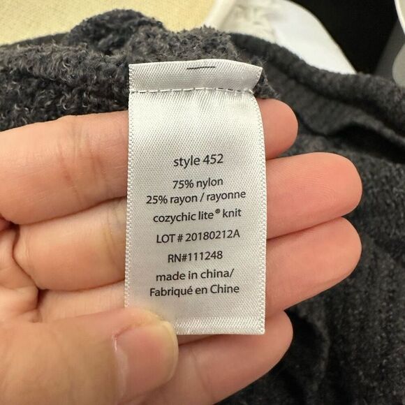 Barefoot Dreams Gray Cozy Chic Lite Ribbed Knit Soft Open Front Cardigan Sz M - Picture 6 of 8